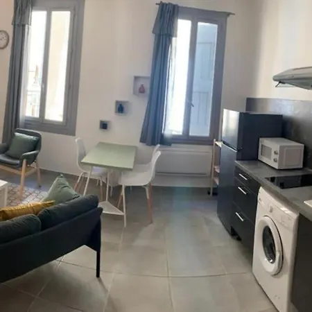 Studio Cosy, Renove En Plein Centre-ville *