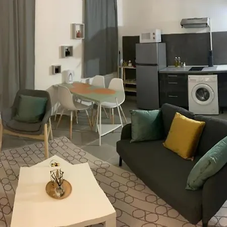 Studio Cosy, Renove En Plein Centre-ville Апартаменты *